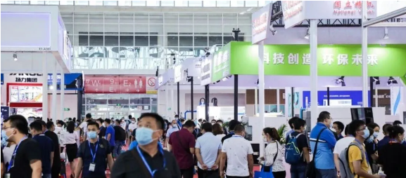等一台五轴机床要半年？四大产业“抢机大战”一触即发